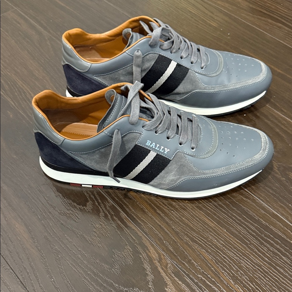 Bally Men's Gray and Black Leather Sneakers - NO ORIGINAL BOX